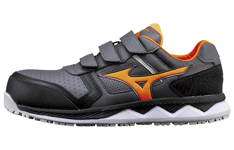 Mizuno HW 22L 'Black Gold' F1GA200105