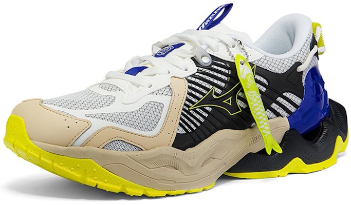 Mizuno KOI 2K 新年系列 錦鯉掛飾 耐磨低筒運動休閒鞋 男女款 白黃黑 Order Mizuno KOI 2K 新年系列 錦鯉掛飾 耐磨低筒運動休閒鞋 男女款 白黃黑