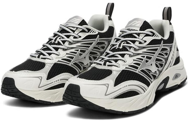 Mizuno LG 2000 'Hitam Putih Perak' D1GH230207 Lookbook Mizuno LG 2000 'Hitam Putih Perak' D1GH230207