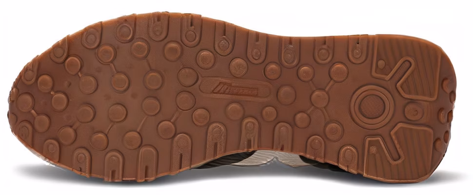 Mizuno LG 70s 'Hijau Putih Nyaman' D1GH211210 Shop Mizuno LG 70s 'Hijau Putih Nyaman' D1GH211210