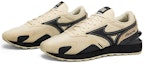 Order Mizuno LG 70s Elite 'Pasir Tan Hitam' D1GH213002