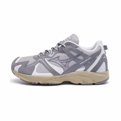 Mizuno LG 90s EC Grey 'Durable Non-Slip Low Top Running Shoe'