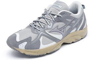 美津浓LG 90s EC灰色耐磨防滑低帮跑鞋 D1GH212514 Lookbook 美津浓LG 90s EC灰色耐磨防滑低帮跑鞋 D1GH212514