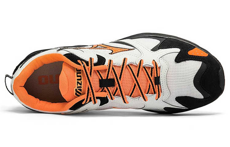 Lookbook Mizuno LG 90S EC Black/White/Orange D1GH221302