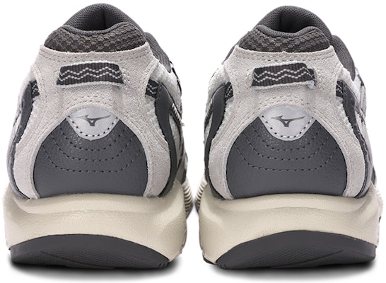 Mizuno LG 90S V2 'Hitam Abu-Abu Muda' D1GH232203 Purchase Mizuno LG 90S V2 'Hitam Abu-Abu Muda' D1GH232203