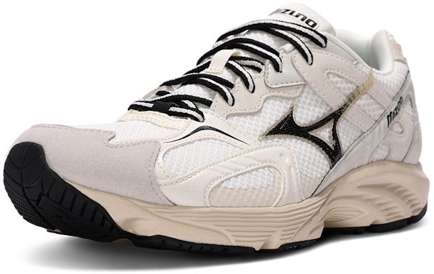Mizuno LG 90S V2 'Cream Black' Sepatu Sneakers Hitam Krem D1GH232202 Order Mizuno LG 90S V2 'Cream Black' Sepatu Sneakers Hitam Krem D1GH232202