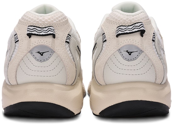 Mizuno LG 90S V2 'Cream Black' Sepatu Sneakers Hitam Krem D1GH232202 Purchase Mizuno LG 90S V2 'Cream Black' Sepatu Sneakers Hitam Krem D1GH232202