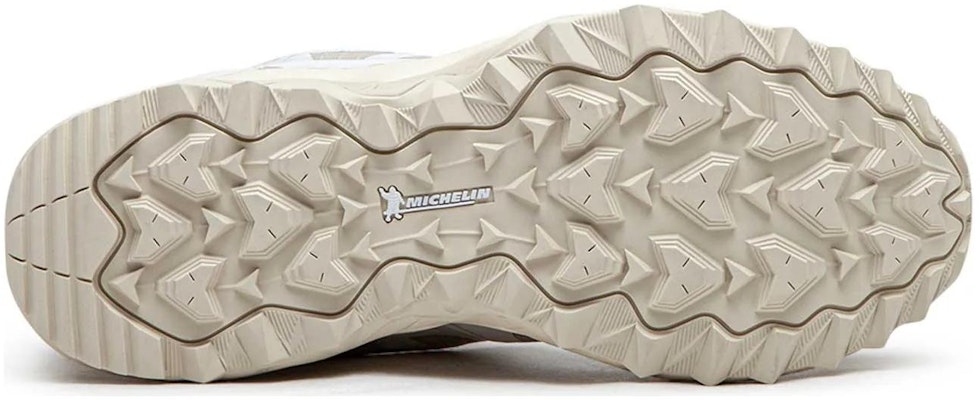 Mizuno Low-Top 'Beige' D1GA237304 Details for Mizuno Low-Top 'Beige' D1GA237304