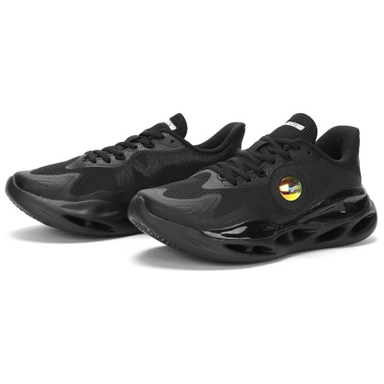 Shop Mizuno Low Top 'Black Mesh' D1GH2309-1