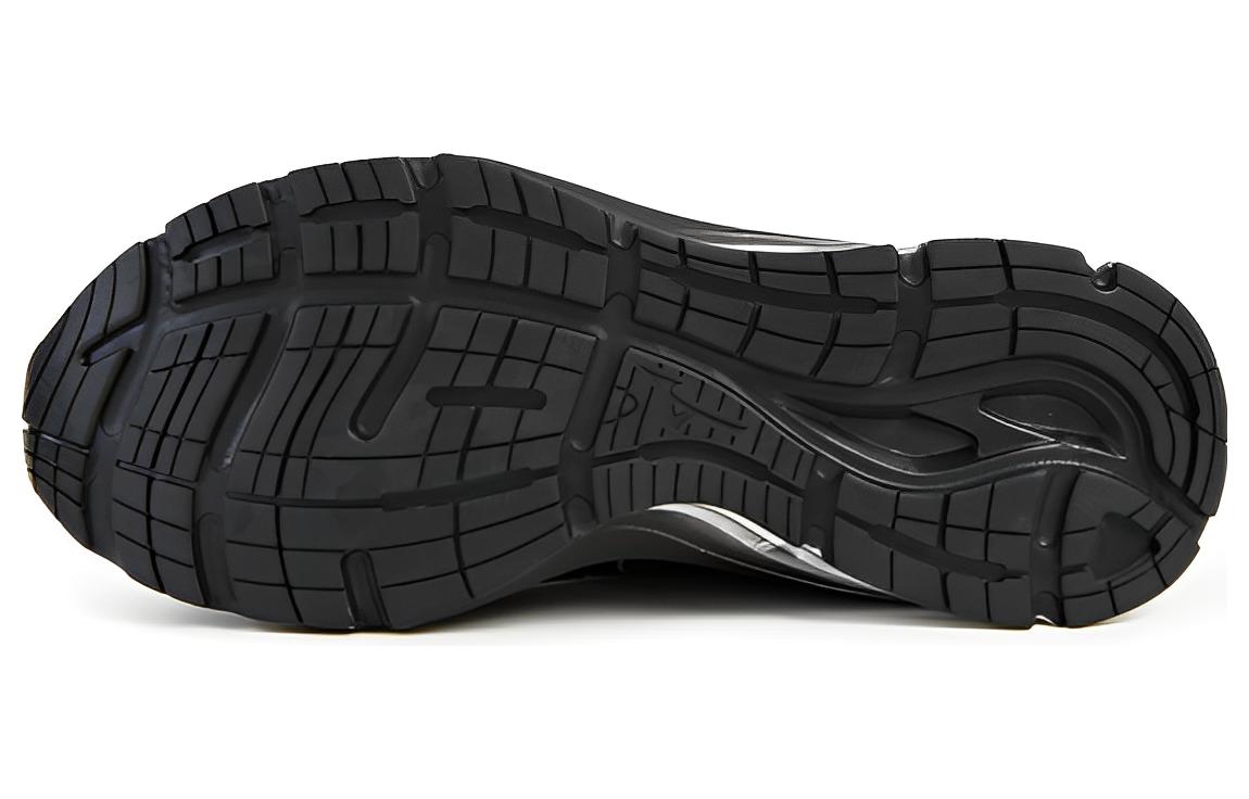 Lookbook 미즈노 충격흡수 논슬립 블랙화이트 로우탑 D1GH230704