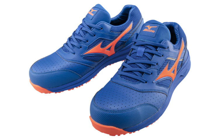 Lookbook 美津浓 LS II 防護跑步鞋 男女同款 藍