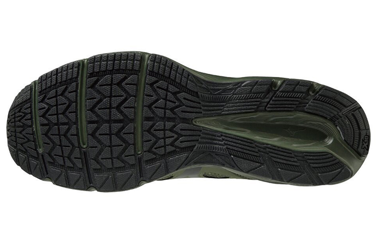 Shop Mizuno Maximizer 23 ''Verde'' Sneakers K1GA210086