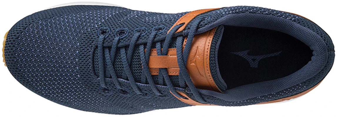 Mizuno Me-01 復古運動休閒鞋 藍棕色 Lookbook Mizuno Me-01 復古運動休閒鞋 藍棕色
