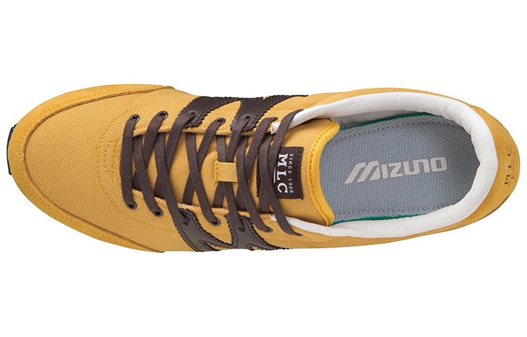 Lookbook Mizuno MLC-0C 低帮 '黄棕色' 运动鞋 D1GF212303