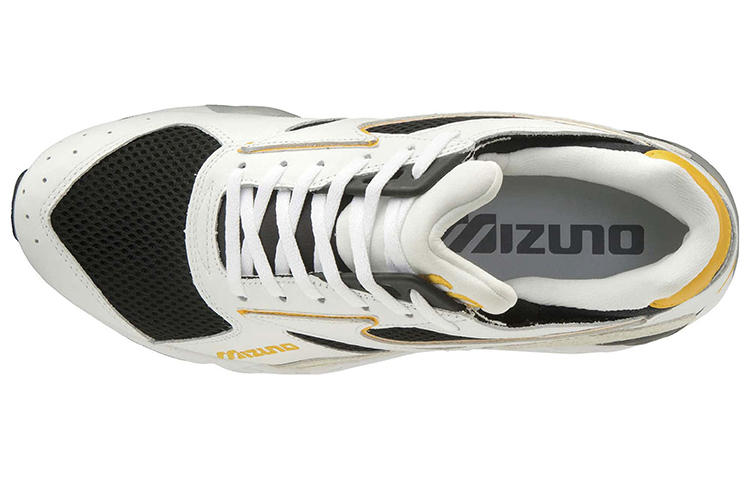 Lookbook Mizuno Mondo Control OG Sneakers D1GA193509