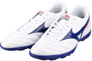 Mizuno Morelia 2 Club AS 碎釘 防滑耐磨減震透氣 足球鞋 白藍 Lookbook Mizuno Morelia 2 Club AS 碎釘 防滑耐磨減震透氣 足球鞋 白藍