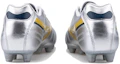 Shop ミズノ モレリア 2 クラブ MD ''ギャラクシーシルバーゴールド'' P1GA251604