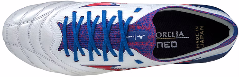モレリア ネオ 3 β ジャパン 白/赤/青 P1GA219062 Lookbook モレリア ネオ 3 β ジャパン 白/赤/青 P1GA219062