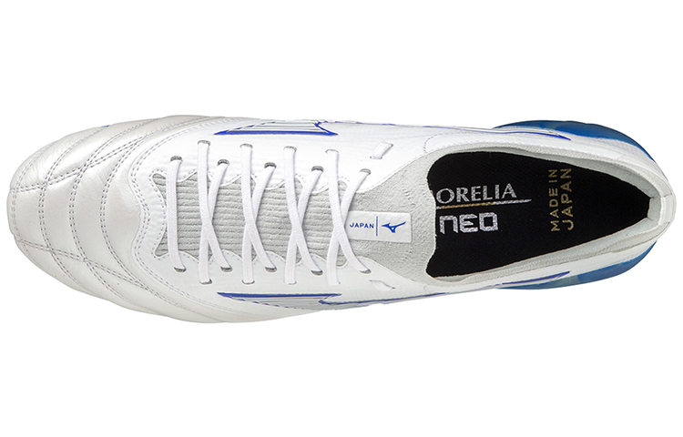 Lookbook Mizuno Morelia Neo III Beta Japan 'Putih Biru' P1GA229025