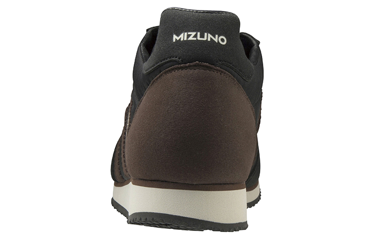 Shop Mizuno MR1 ''Nero Marrone'' D1GA196055