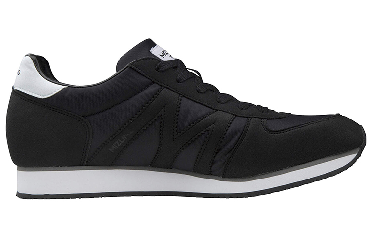 Order Mizuno MR1 'Hitam Putih' D1GA196011