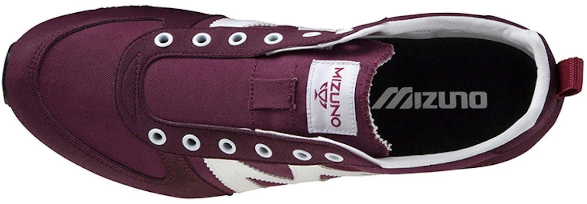 Mizuno MR1 Slip On D1GF211605 Lookbook Mizuno MR1 Slip On D1GF211605