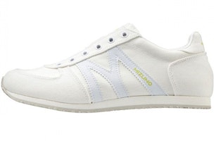 Mizuno MR1 Slip On 'White' D1GF211601 Mizuno MR1 Slip On 'White' D1GF211601
