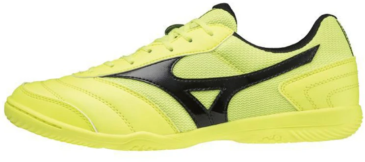 mizuno-mrl-sala-club-in-yellow-black-q1-ga-220345
