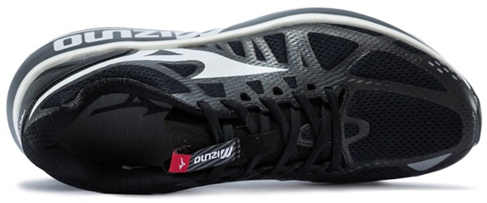 Mizuno Piloteer Negro/Blanco D1GH200101 Lookbook Mizuno Piloteer Negro/Blanco D1GH200101