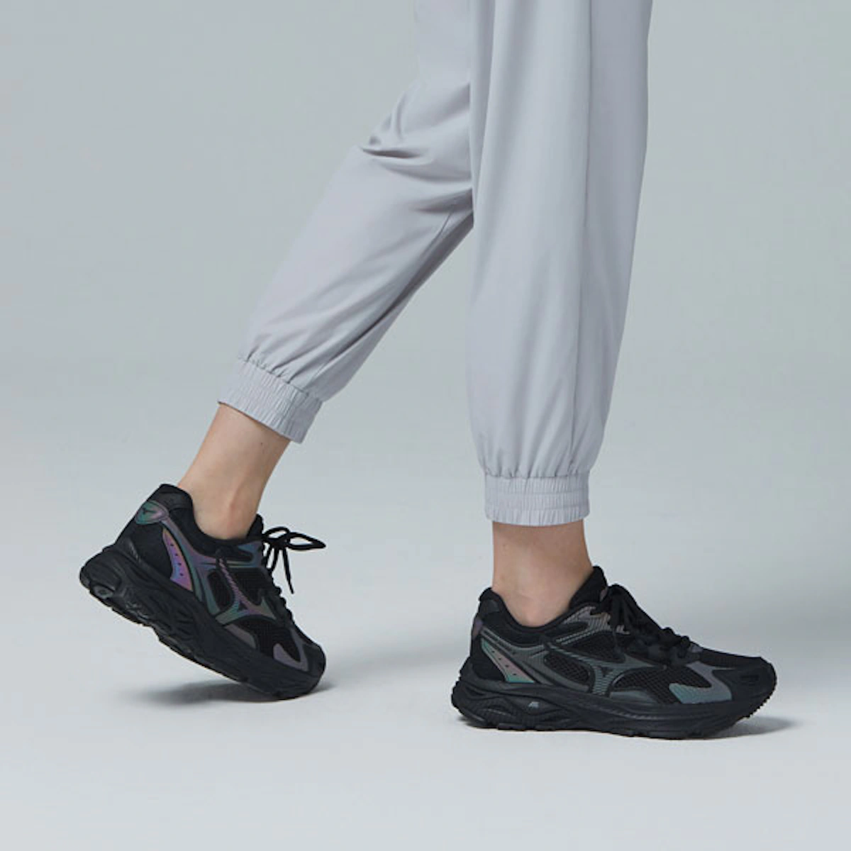 Mizuno Racer S 'Black'