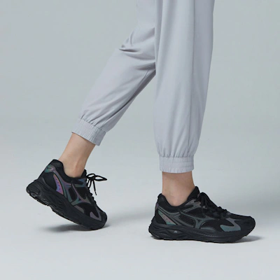 Mizuno Racer S 'Black'