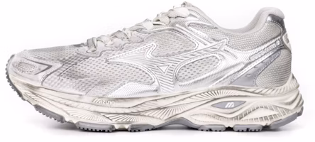 Mizuno Racer S 'White Metallic Silver' D1GH223518 Mizuno Racer S 'White Metallic Silver' D1GH223518