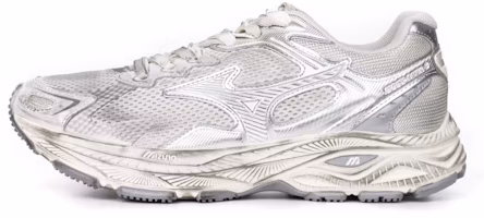 Mizuno Racer S 'White Metallic Silver' D1GH223518 Mizuno Racer S 'White Metallic Silver' D1GH223518