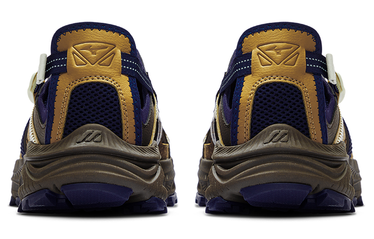 Shop Mizuno Racer Trail SE 'Coklat Karamel' D1GH241902