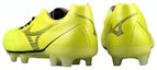 Lookbook Mizuno Rebula Cup 'Kuning Pendarfluor' P1GA207045