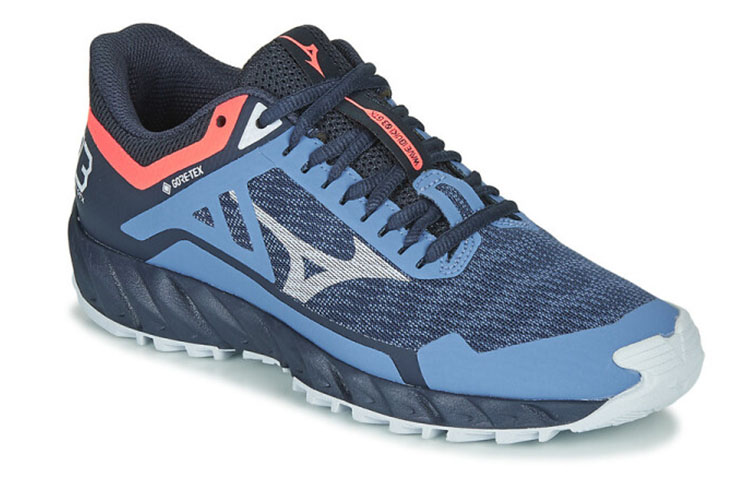 Lookbook Sepatu Lari Mizuno 'Biru' J1GK205920