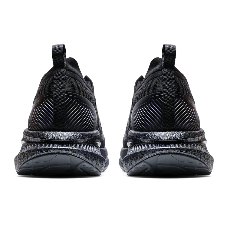 Purchase Kasut Lari Rendah Mizuno 'Hitam Arang' D1GH241701