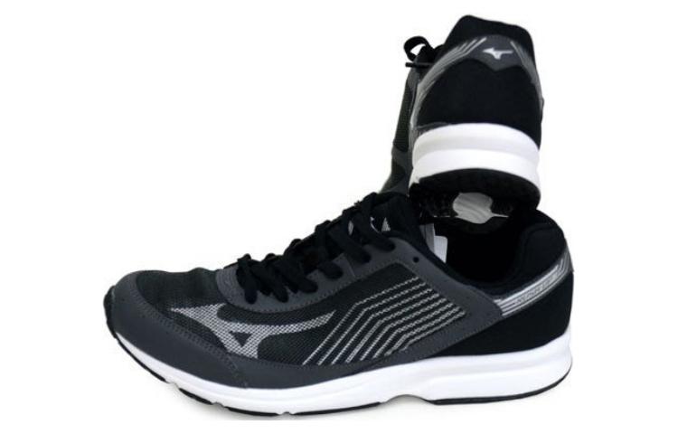 Lookbook 美津濃 Rush Up 3 寬楦 '黑灰' J1GA178403