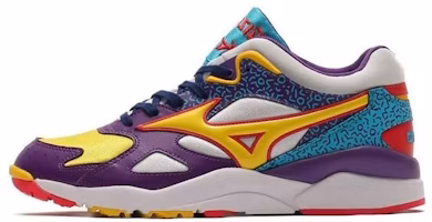 Mizuno Sky Medal 'Fresh 90s - Cyber Yellow' D1GA192267 Mizuno Sky Medal 'Fresh 90s - Cyber Yellow' D1GA192267