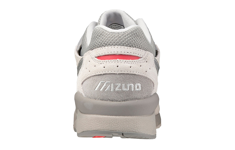Shop Mizuno Sky Medal ''Gris Argent'' D1GA214005