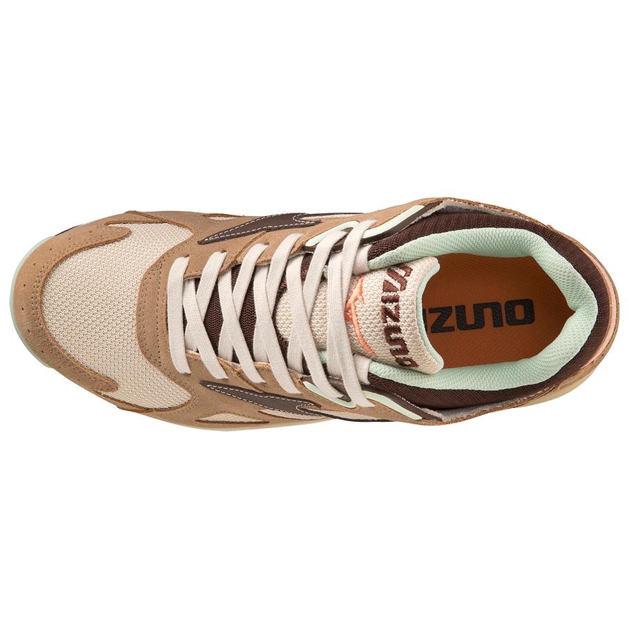 Lookbook Mizuno Sky Medal 'Summer Sand Musk Melon' - Pasir Musim Panas Musk Melon. D1GA332601