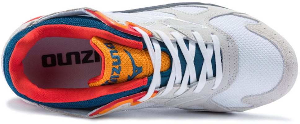 Mizuno Sky Medal S 白灰紅 Lookbook Mizuno Sky Medal S 白灰紅