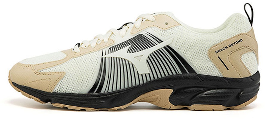 Mizuno Spark CN 2 'Hitam Putih Krim' D1GH213202 Buy Mizuno Spark CN 2 'Hitam Putih Krim' D1GH213202
