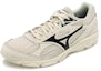 Order Mizuno Spark 3 /Hitam 'Putih' K1GR180308