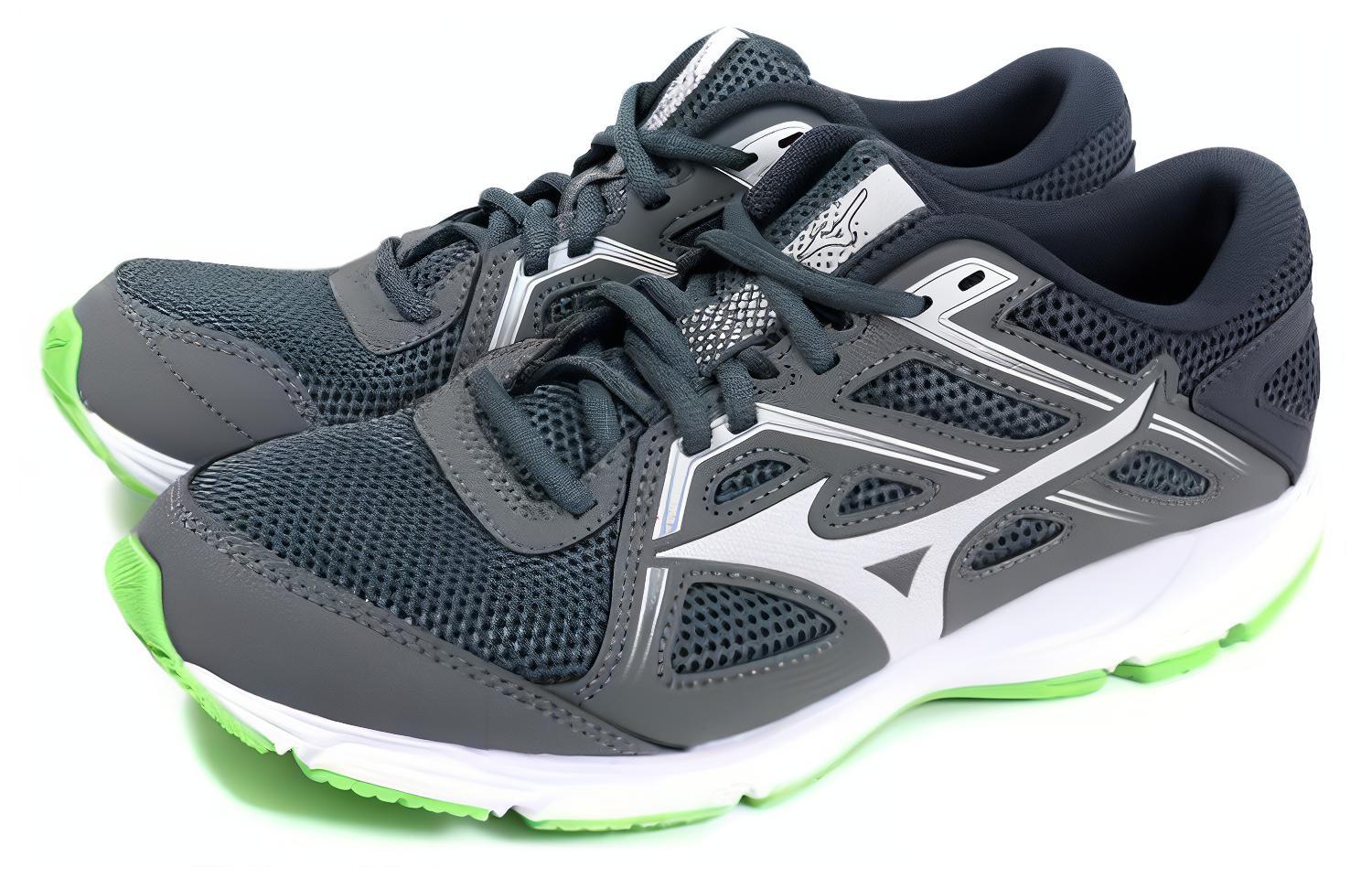 Lookbook Mizuno Spark 8 ''Gris Blanc Vert'' K1GA230353