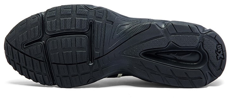 Mizuno Spark Cn Hitam/Putih D1GH221207 Purchase Mizuno Spark Cn Hitam/Putih D1GH221207