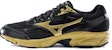 Mizuno Spark CN Hitam/Emas D1GH202802