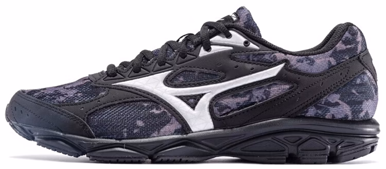 mizuno-spark-low-top-running-black-grey-k1-gr-180302