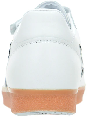 Mizuno Kulit Khusus Spectra 'Putih Hitam Oranye' U1GX460109 Shop Mizuno Kulit Khusus Spectra 'Putih Hitam Oranye' U1GX460109