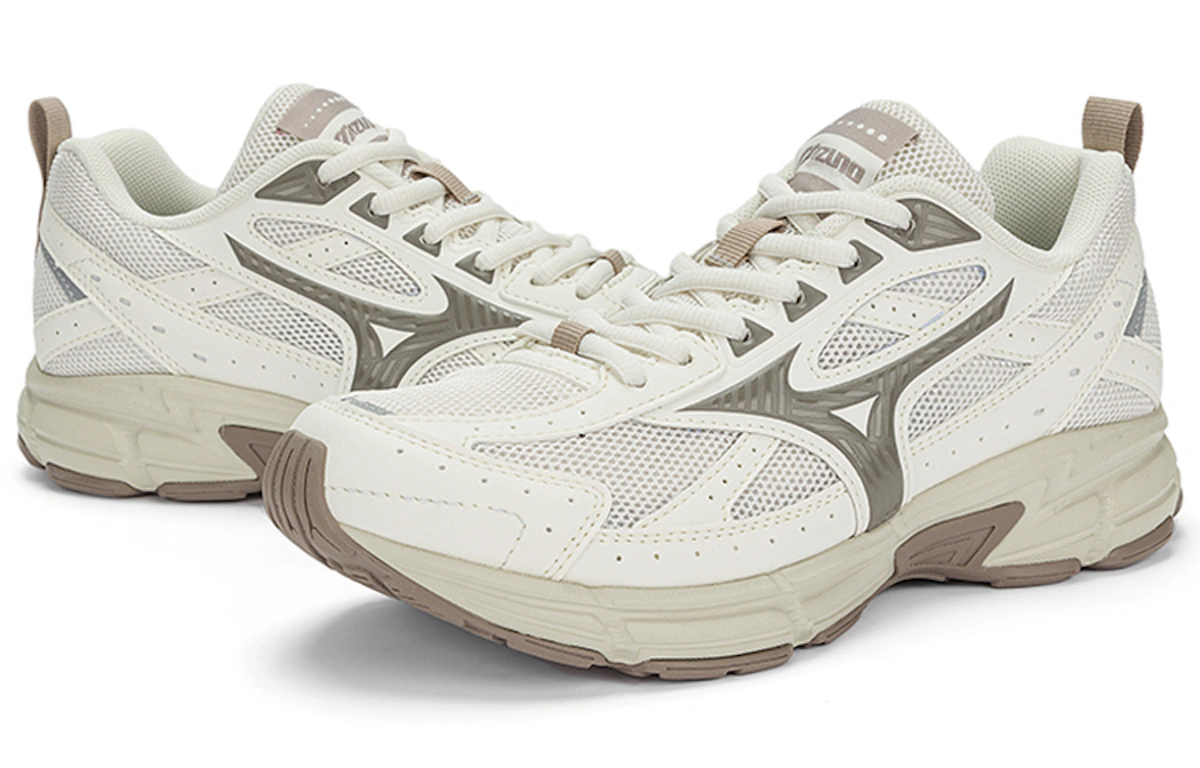 Mizuno Speed 'Chalk White Brown'